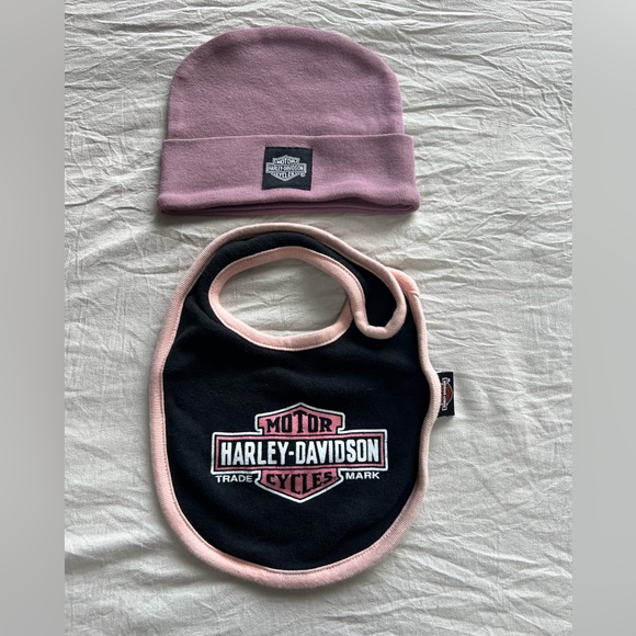 Harley-Davidson Other - Harley-Davidson Kids Bib and‎ Beanie Set in Pink and Black